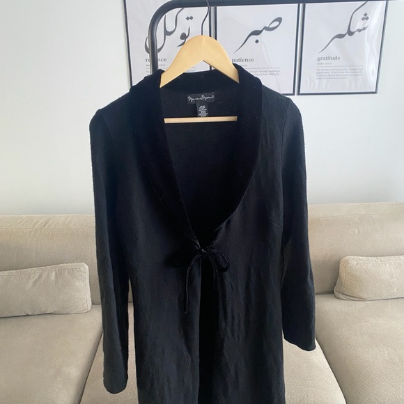 Mercer & Madison Black 100% Wool Cardigan - Picture 1 of 3